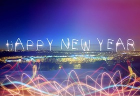 Download this bright New Year card! Magic ecard. Happy New Year 2019. Bright e-card. The view on the city. Free Download 2024 greeting card